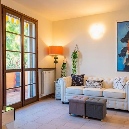 La Casa Sul Porto - Italian Homing Apartment Sirmione Bagian luar foto
