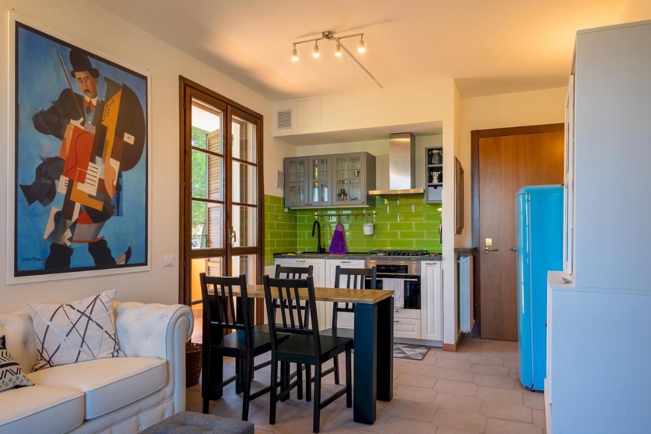 La Casa Sul Porto - Italian Homing Apartment Sirmione Bagian luar foto