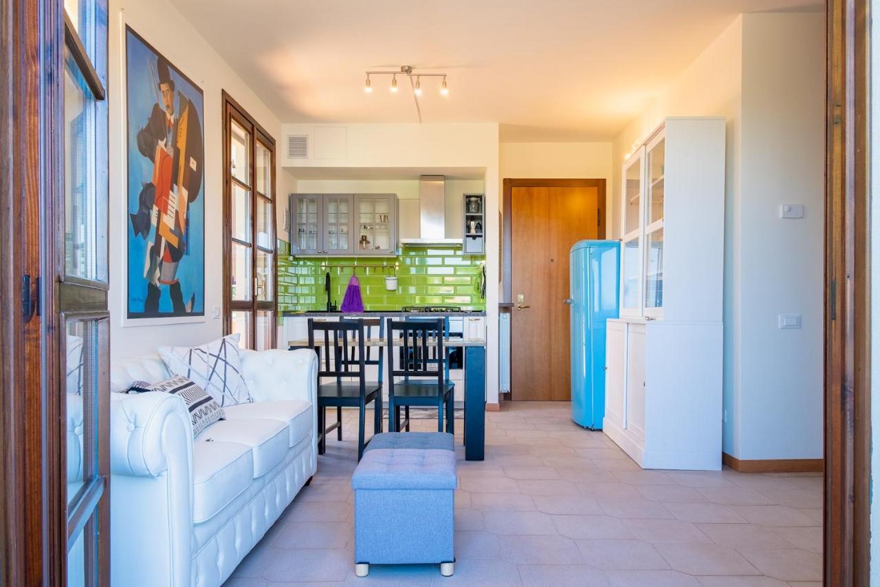 La Casa Sul Porto - Italian Homing Apartment Sirmione Bagian luar foto